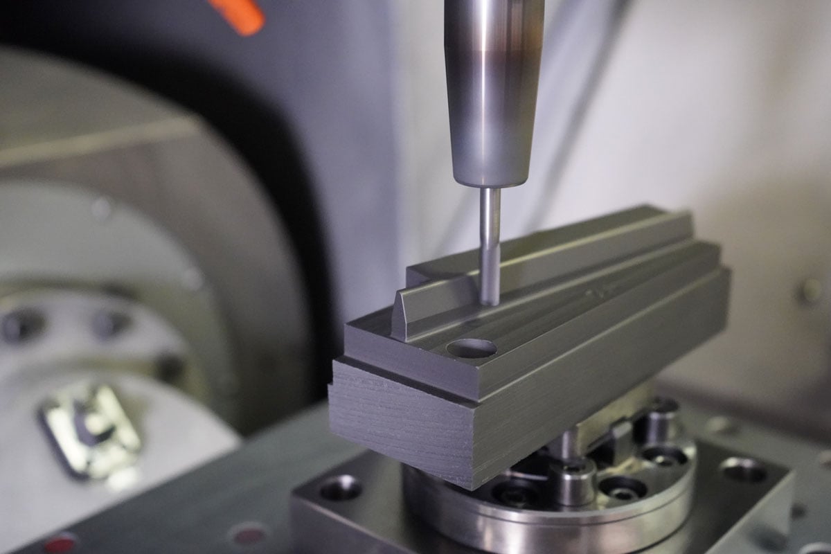 Endmilling 3D Graphite & Machining