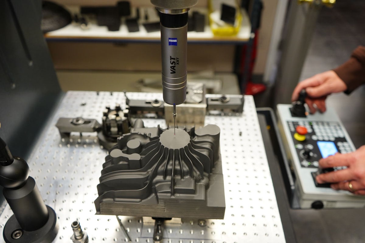 edm-graphite-3d-graphite-machining